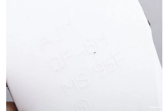 Tint 633 378038-016  Platinum GoodFit (GS) Retro 11 Jordan 378038-016 0520